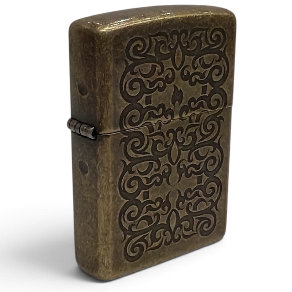 Zippo Αναπτήρας Πέτρας με Φιτίλι (Tattoo Design Gold) - Image 2